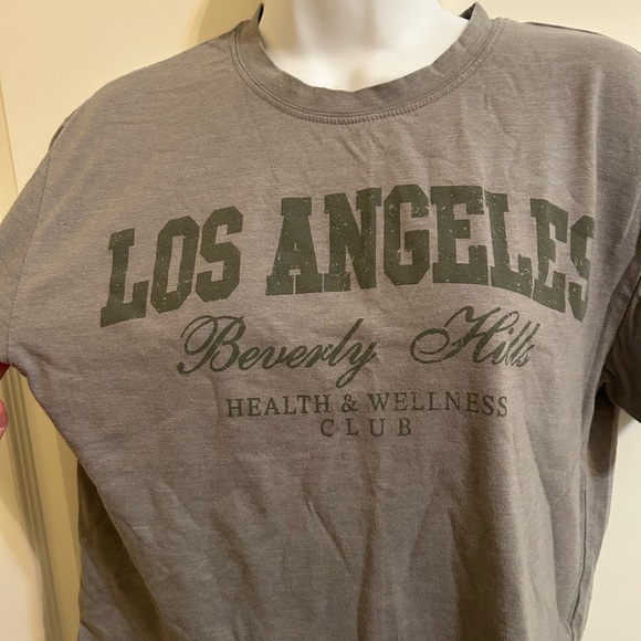 Social Culture Los Angeles cropped top - Picture 3 of 5